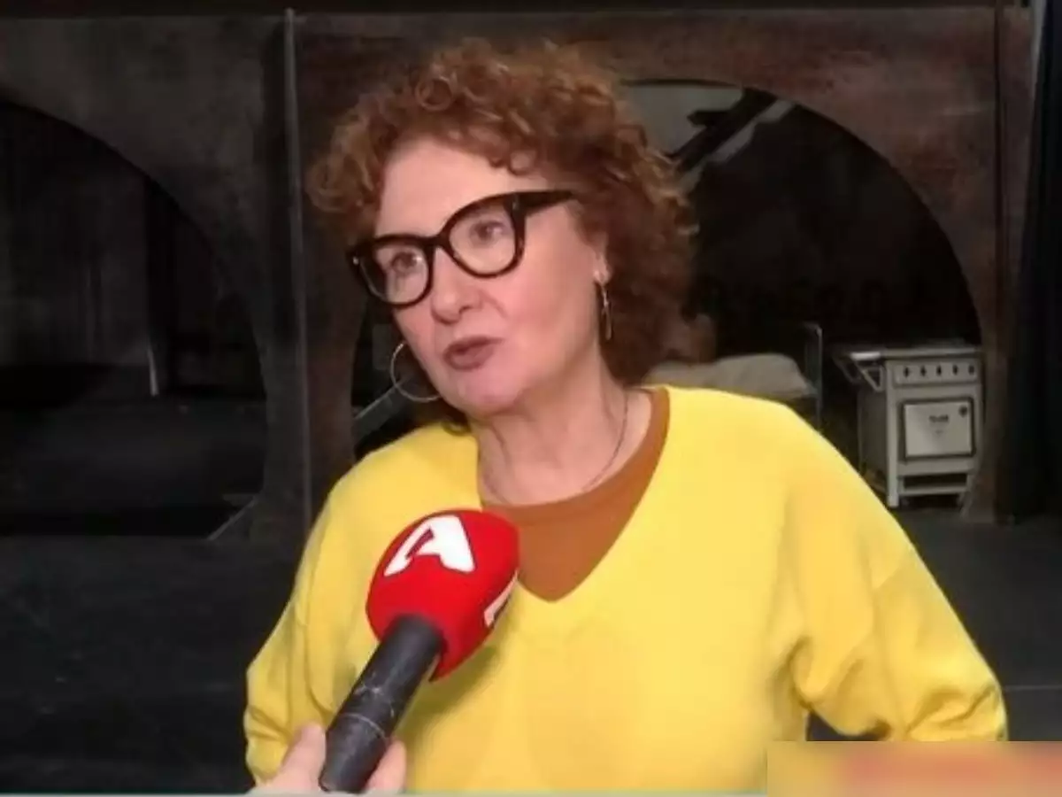 Φωφώ (Φωτεινή) Ντεμίρη βιογραφικό σήμερα! Η ηλικία, η προσωπική ζωή, το ύψος, η καταγωγή, οι σπουδές, και τα κιλά