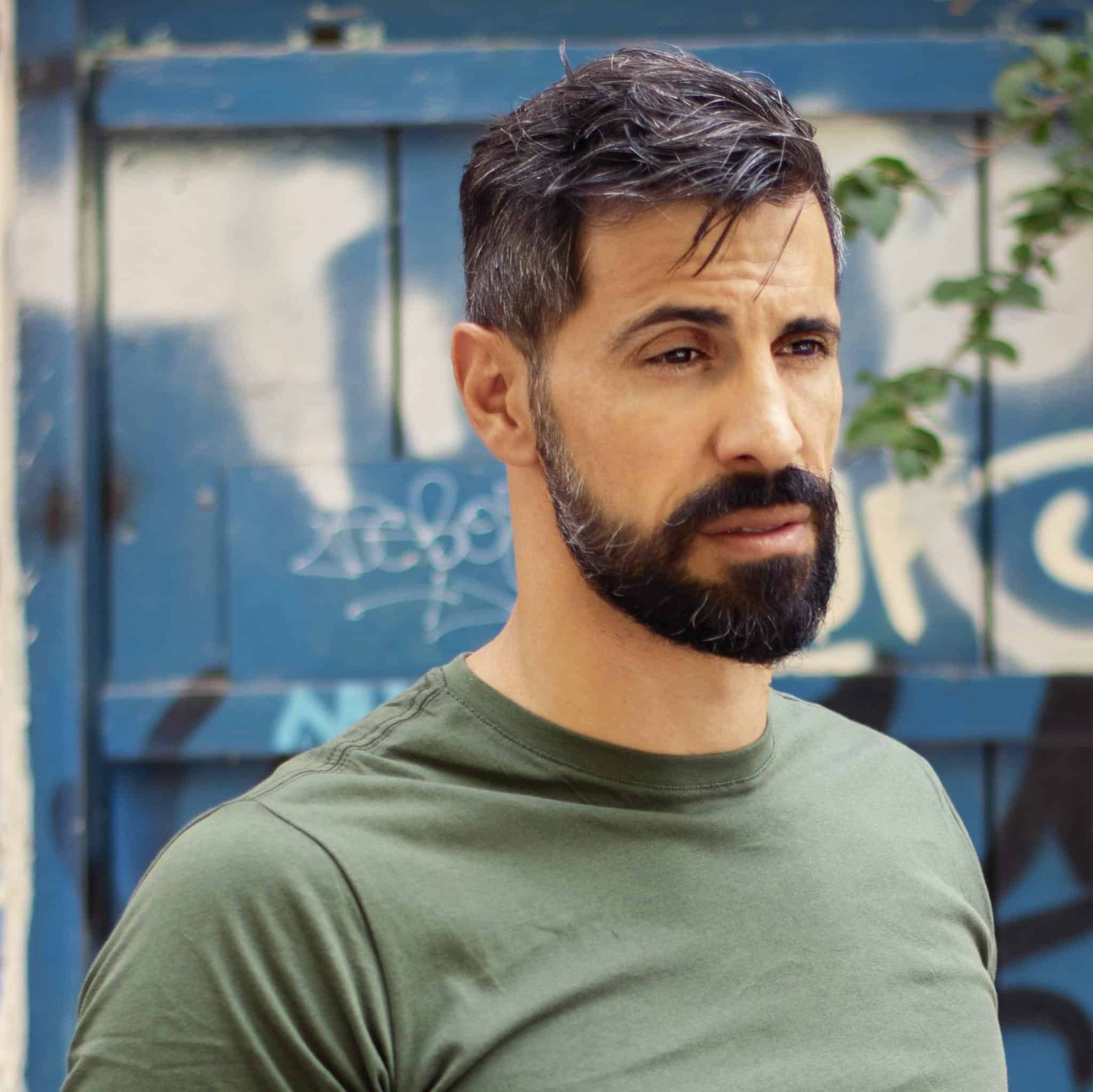Γιώργος Παράσχος βιογραφικό 3
