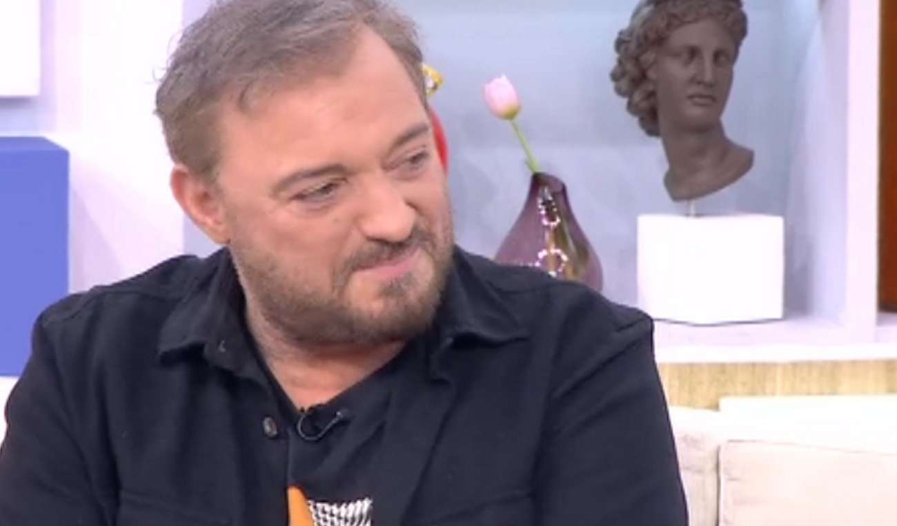 Χρήστος Φερεντίνος: 3 δεκαετίες του δίνουν εκπομπές! Γιατί; Να μας πουν εκείνοι που τον διαφημίζουν
