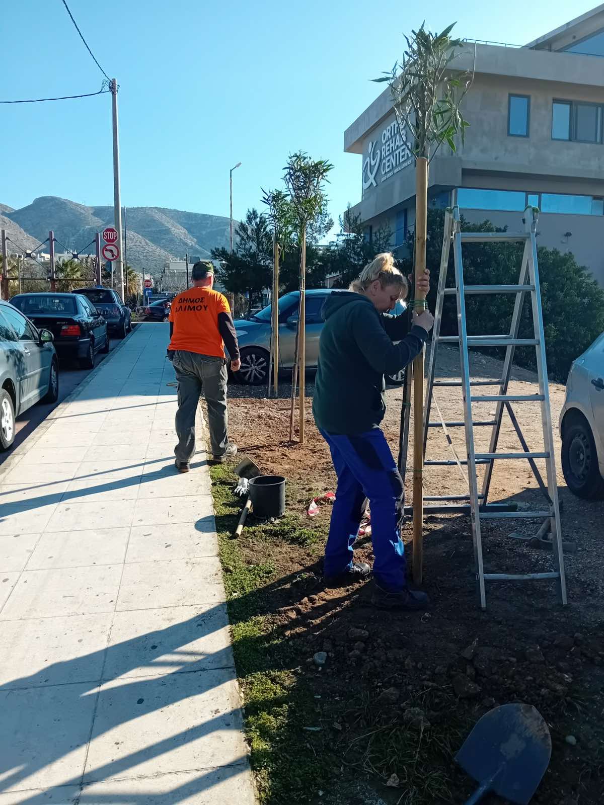 Μια ολόκληρη γειτονιά στον Άλιμο αναβαθμίζεται