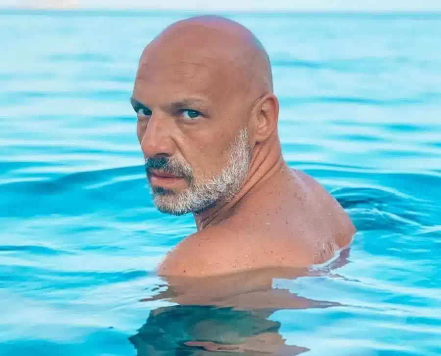 ALPHA: Ανακοίνωση λήξης συνεργασίας με Νίκο Μουτσινά
