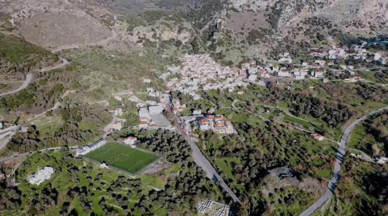 Σταύρος Γεωργακόπουλος Αφήγηση, Στέφανος Τσιτσόπουλος