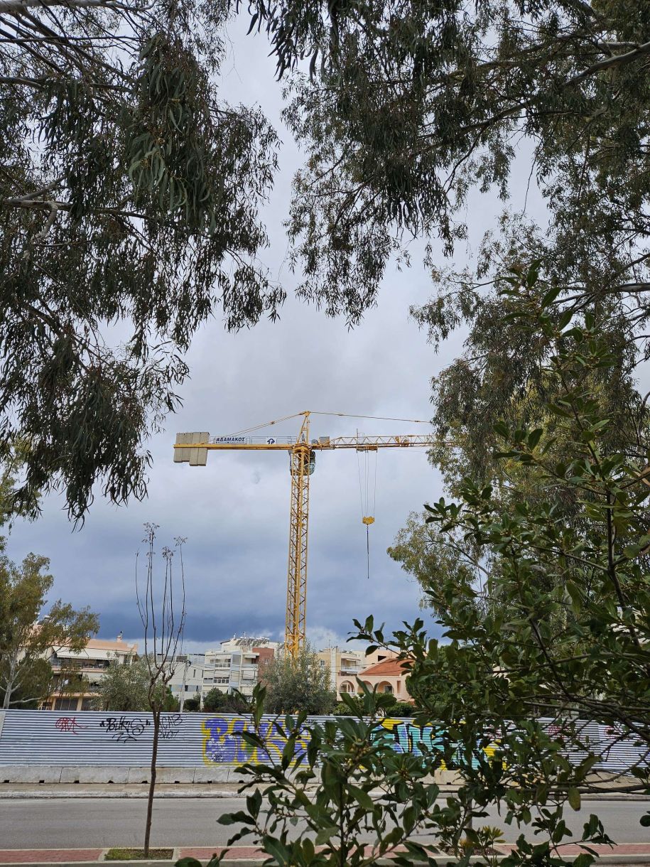Αθηναική Ριβιέρα – Θέσεις εργασίας: Ευρωπαίοι μετανάστες ετοιμάζονται για κατάληψη των θέσεων από τους Έλληνες