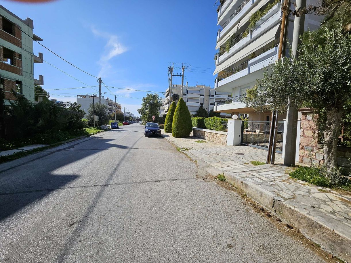 Βούλα νεκρός 28χρονος: Τα πέντε τελευταία δευτερόλεπτα. Το ΣΥΓΚΛΟΝΙΣΤΙΚΟ βίντεο.