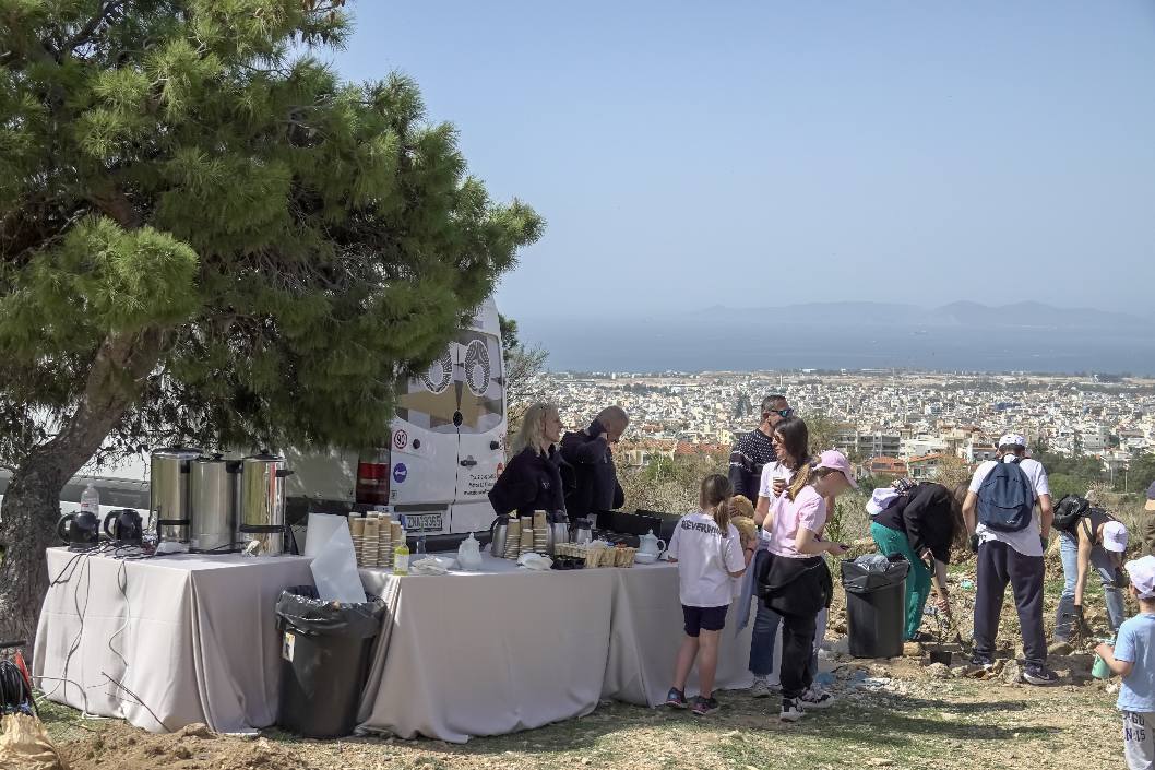 Δήμαρχος Γλυφάδας Γιώργος Παπανικολάου