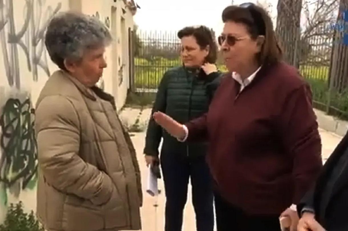 Λίνα Μενδώνη: Άγρια “ΓΚΑΖΙΑ” στην Αργολίδα. Βίντεο με τις επιπλήξεις της στους υπαλλήλους για τα…εκατομμύρια που πανε χαμένα!