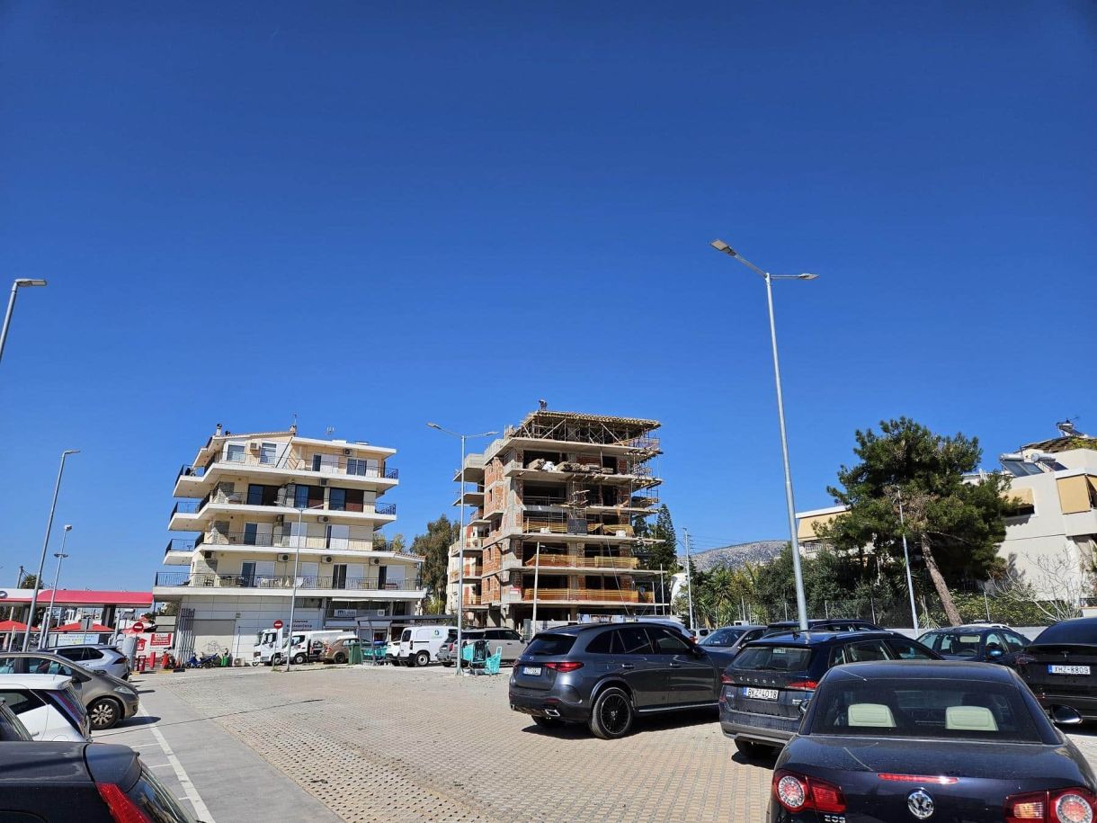 Αγγελίες σπιτιών ευκαιρίες σήμερα! Ο μύθος του 2025 και η ανάσταση του 2027