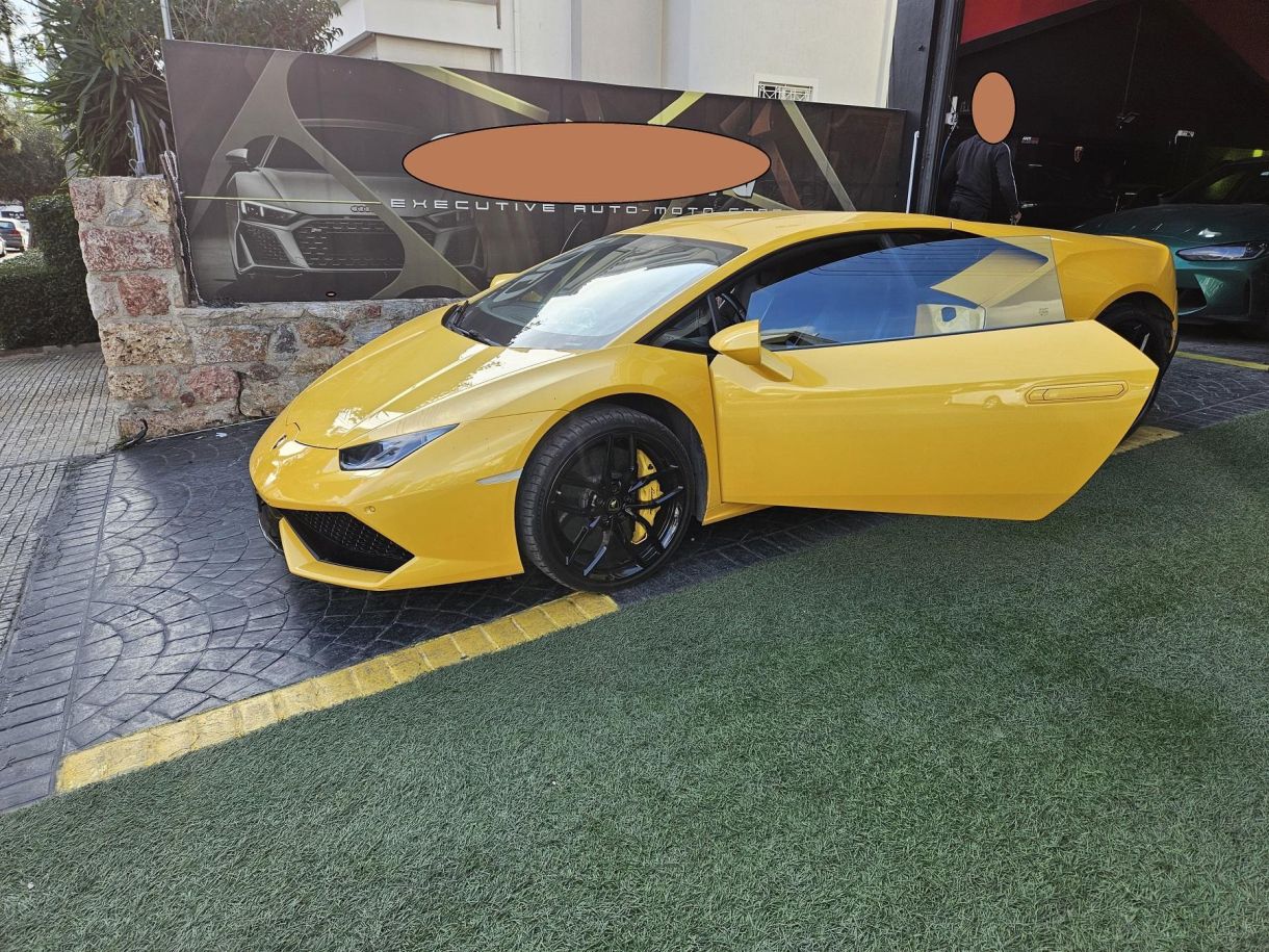 Γλυφάδα super cars! Φλεξάροντας στα Fiatάκια!