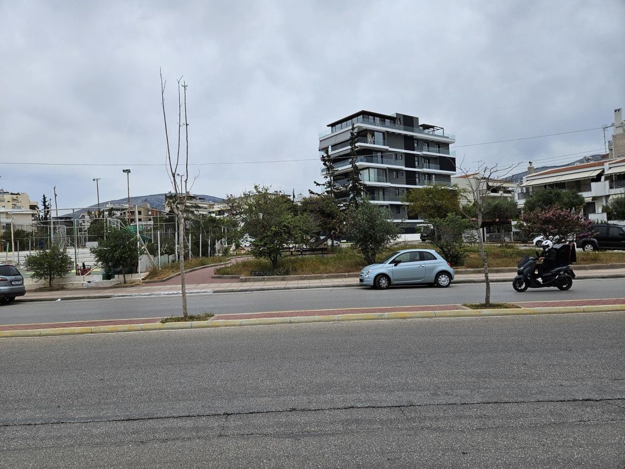 Γλυφάδα Σοφίας Βέμπο Το ΤΡΙΓΩΝΟ των απλησίαστων σπιτιών 3