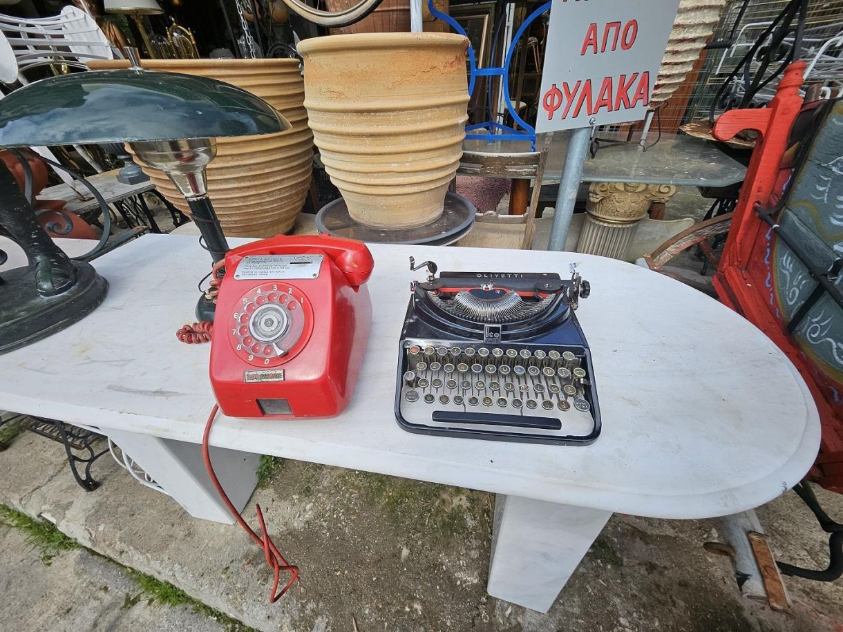 Γλυφάδα σήμερα Τηλέφωνο και γαρφομηχανή Ποιος τα θυμάται 1 1