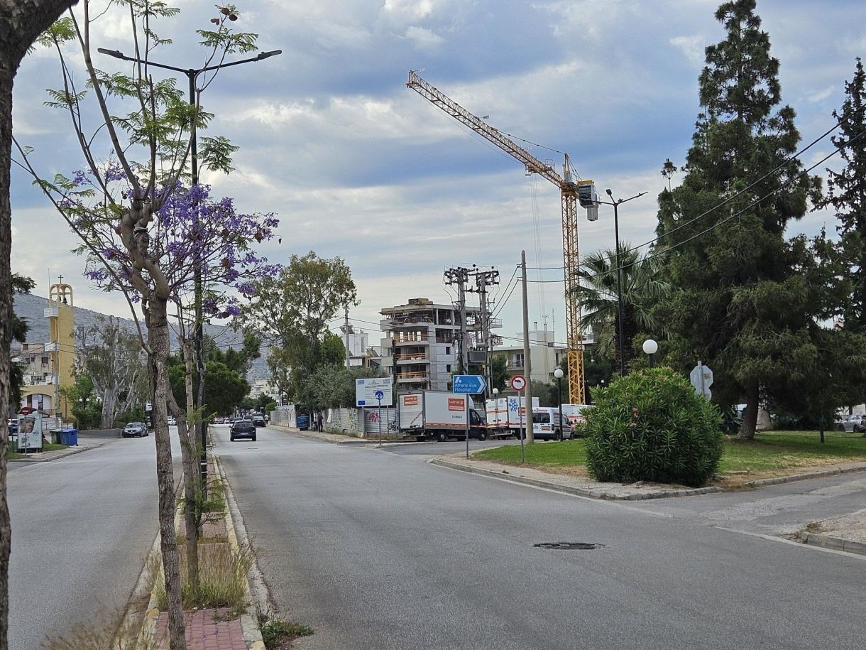 Νότια – οικοδομές! Αυξάνονται οι μισθοί, επιστρέφουν οι νέοι, γεννάμε παιδιά…